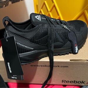 NWT, Reebok Steel toe sneakers 8.5M